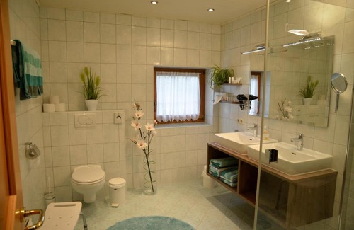 Medraz Apartment | Inviting Ferienwohnung Möderndorfer with Spa & Ocean View