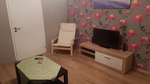Nuttlar Apartment | Family-Friendly Ferienwohnung Müller with High Guest Ratings