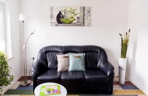 Grossheubach Apartment | Family-Friendly Ferienwohnung Münch with Balcony & 9.5 Rating