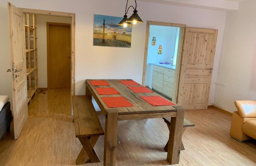 Altperlach Apartment | Family-Friendly Ferienwohnung München-Perlach Awaits You