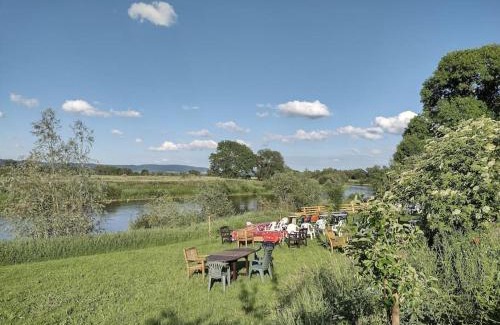 Hessisch Oldendorf Apartment | Cozy Apartment by the Weser with Fireplace & Family-Friendly
