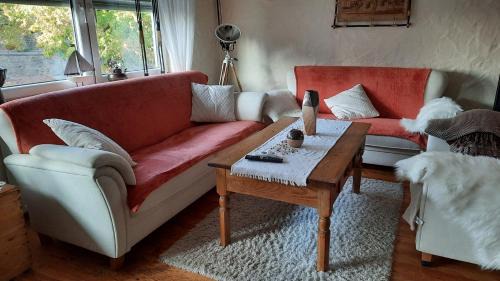 Andernach Apartment | Family-Friendly Ferienwohnung Malanders with High Guest Ratings