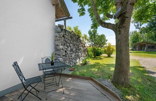 Egling Apartment | Top-Rated Family Retreat at Ferienwohnung Marie