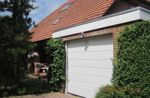 Papenburg Apartment | Family-Friendly Ferienwohnung Marim with Great Reviews!
