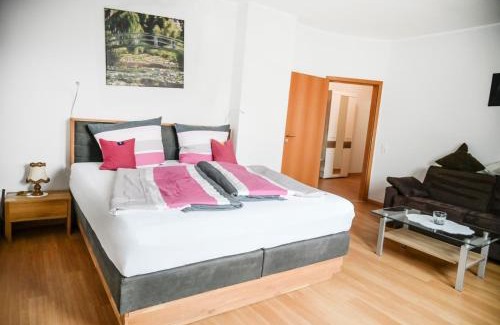 Burghaun Apartment | Family-Friendly Ferienwohnung Maris Rated 9.4/10
