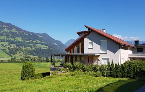 Hart im Zillertal Apartment | Oceanfront Retreat at Ferienwohnung Melanie - Rated 9.3/10