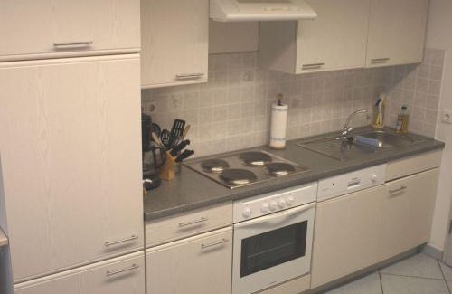 Markkleeberg Apartment | Pet-Friendly Ferienwohnung Mengelberg with Accessible Amenities