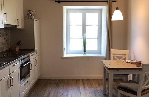 Katingsiel Cottage | Ocean View Retreat: Ferienwohnung Merle, Germany - Guest Rated 9.8