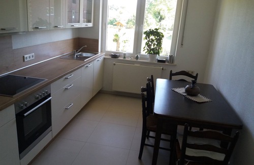 Lippramsdorf Apartment | Scenic Vacation Apartment for 1-4 Guests with Kitchen