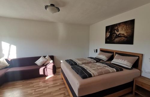 Breitenberg Apartment | Family-Friendly 3-Bedroom Retreat at Hartl Hof