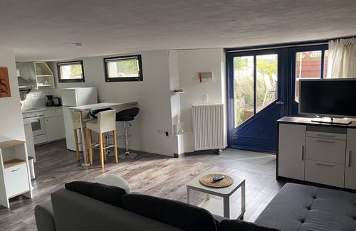 Bad Waldsee Apartment | Cozy Apartment with Kitchen, Perfect for Families of Four