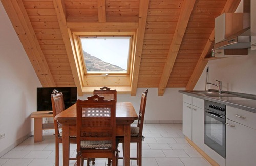 Vogtsburg Apartment | Cozy 2-Bedroom Retreat for Up to 3 Guests with Breakfast