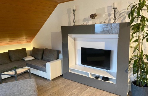 Dornsteinbach Apartment | Scenic Ferienwohnung mit Ausblick: Family-Friendly Retreat