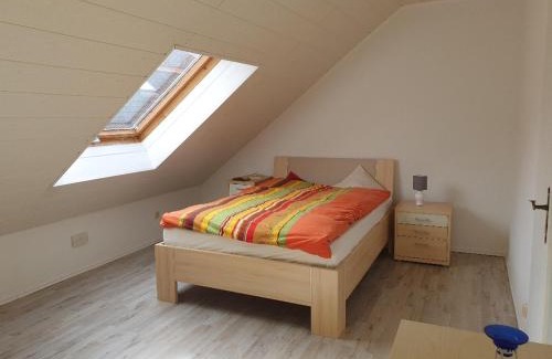 Lauenfoerde Apartment | Charming Oceanfront Getaway - Pet Friendly & Family Welcome