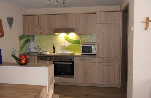 Mitterfirmiansreut Apartment | Relaxing Apartment with Terrace, Grill & Sauna Access
