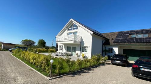 Strasswalchen Apartment | Guest Rated: 9.9/10 Garden Apartment for Family Getaways