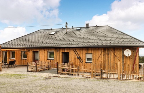 Atzesberg Apartment | Unwind in Sarsleinsbach with Scenic Upper Mühlviertel Views