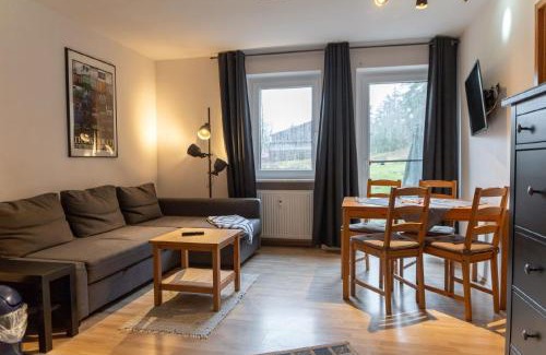 Weissenstadt Apartment | Cozy Two-Bedroom Apartment with Terrace for Family Getaways