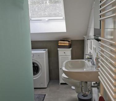 Wangen im Allgaeu Apartment | Family-Friendly Oceanfront Retreat at Ferienwohnung NEST