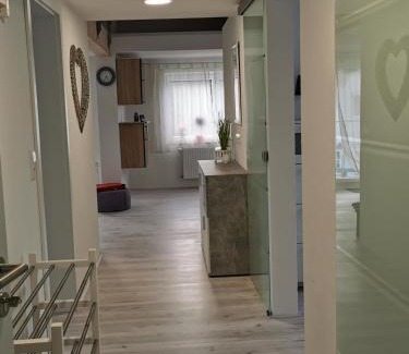 Wangen im Allgaeu Apartment | Family-Friendly Oceanfront Retreat at Ferienwohnung NEST