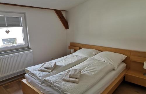 Neukalen Apartment | Family-Friendly Ferienwohnung Neukalen with Great Reviews
