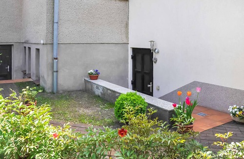 Neustrelitz Apartment | Top-Rated 1 Bedroom Hotel with Spa in Neustrelitz