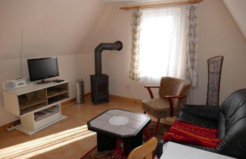Hohen Viecheln Apartment | Pet-Friendly Escape at Ferienwohnung Nina in Hohen Viecheln