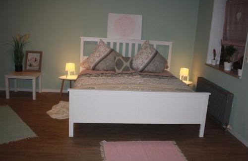 Buchenau Apartment | Highly Rated Ferienwohnung Nink: Family-Friendly Retreat