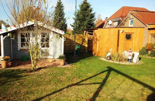 Warsingsfehn Apartment | Child-Friendly Retreat at Ferienwohnung Nordbrock, 9.1/10