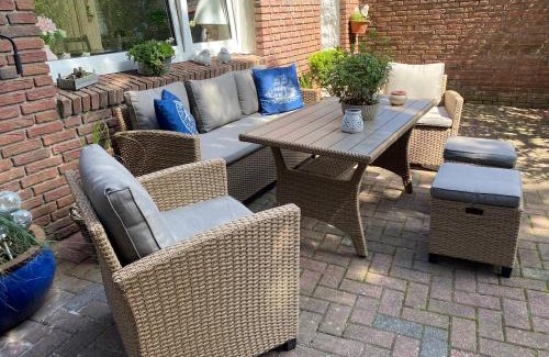 Norden Apartment | Cozy Ferienwohnung Norddeich: 4-Star Family Retreat