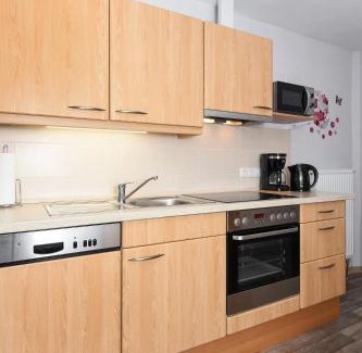 Holtriem Apartment | Guest Rated 9.3 - Discover Ferienwohnung Nordmoor Today
