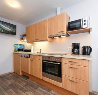 Holtriem Apartment | Guest Rated 9.3 - Discover Ferienwohnung Nordmoor Today