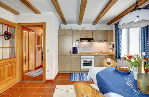 Stanggaß Apartment | Discover "Watzmann": Perfect Retreat for Couples