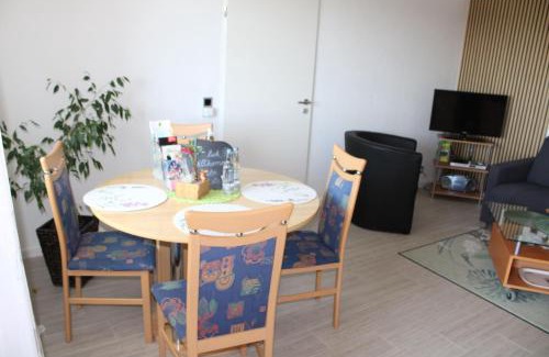 Reifferscheid Apartment | Top-Rated Ferienwohnung-Nuerburgblick: Pet & Child Friendly