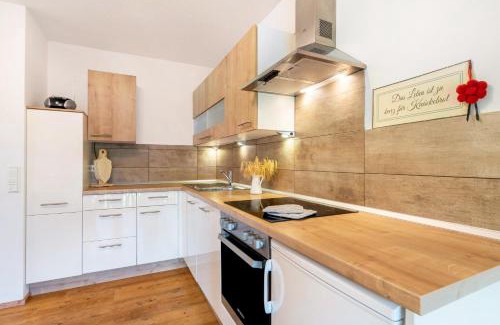 Hofstetten Apartment | Family-Friendly Ferienwohnung Oberhubhof with Great Reviews