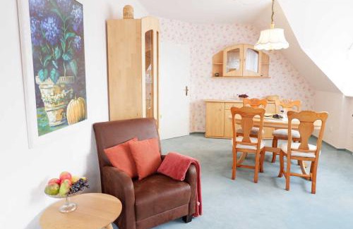 Leer Apartment | Experience Comfort at Ferienwohnung Ostfriesenglück