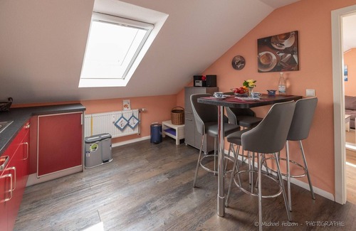 Treia Apartment | Discover Otzens Kleine Dachkammer: Guest Rated 10/10 Stay