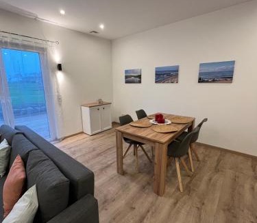 Gross Polzin Apartment | Guest Rated: Ferienwohnung Pätschow - Family and Accessible Stay