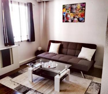 Gmuend in Kaernten Apartment | Family-Friendly Ferienwohnung Pufitsch with Great Reviews
