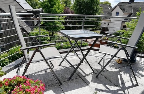 Center/Hamm-Bossendorf Apartment | Cozy Ferienwohnung Paulchen with Kitchen & Family-Friendly Space