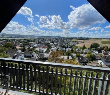 Rohrbach Apartment | Cozy Ferienwohnung Panoramablick - Family-Friendly Retreat