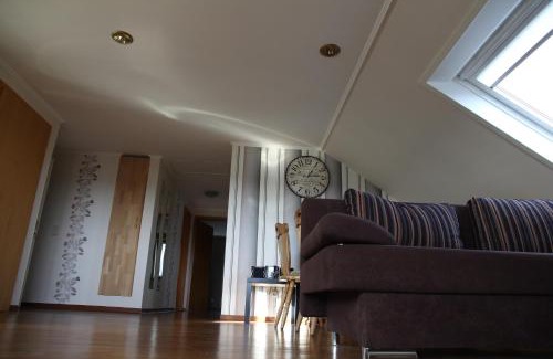 Sohren Apartment | Discover Ferienwohnung Panoramaweg: Guest Rated 8.9/10