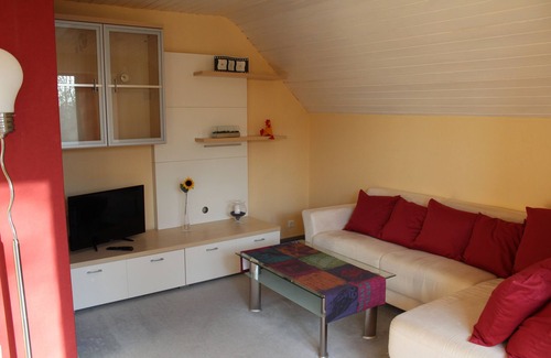 Obersulm Apartment | Discover Ferienwohnung Paradiesberg: Family-Friendly Retreat