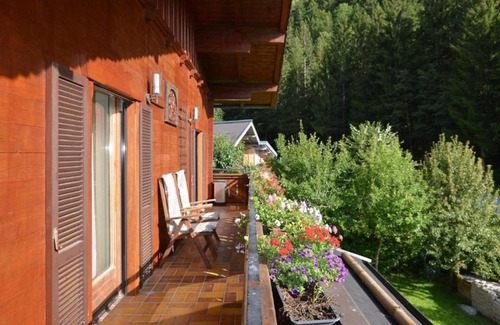 Koessen Apartment | Exceptional Ferienwohnung Petra - Child-Friendly Retreat
