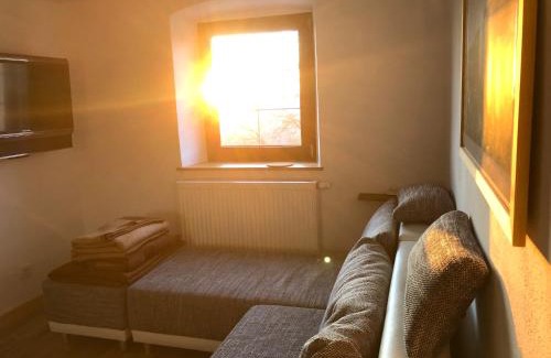 Niederlauch Apartment | Ferienwohnung Pferdestärke-Eifel