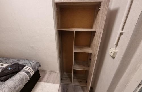 Plotzky Apartment | Comfortable Ferienwohnung Plötzky: Pet and Child Friendly Stay