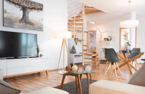 Schnetzenhausen Apartment | Stunning Ferienwohnung Prestige 1 with Oceanfront Views