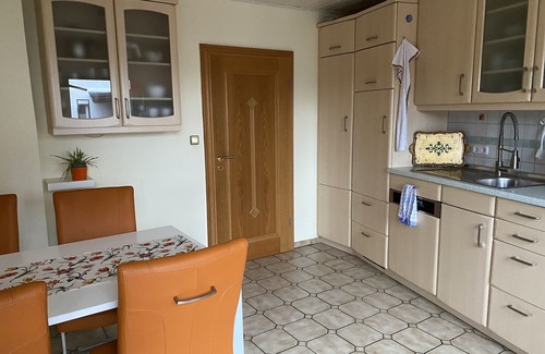 Ibbenbueren Apartment | Family-Friendly Ferienwohnung Röwekämper for 1-4 Guests