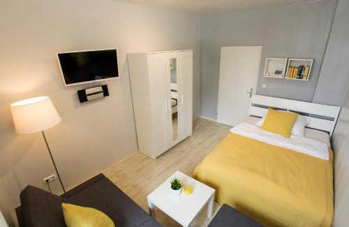 Eberhardshof Apartment | Discover Family-Friendly Stays at Ferienwohnung Raabstraße