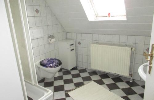 Pfeffingen Apartment | Pet-Friendly Ferienwohnung Regina with Oceanfront Views